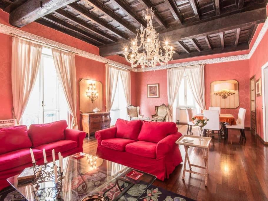 Luxury Spanish Steps