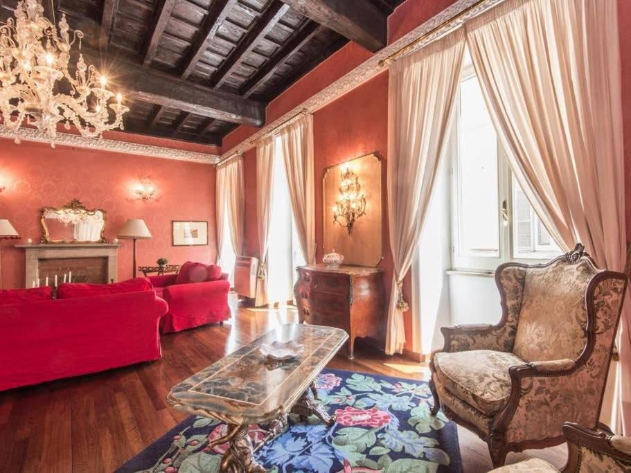 Luxury Spanish Steps